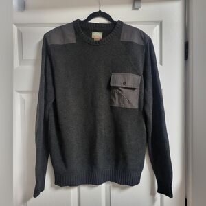 St John's Bay Outdoor Men's Gray Sweater with Nylon Pocket Size XL